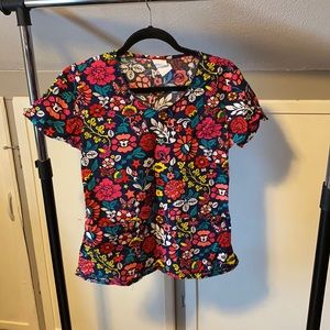 Dickies two-pocket scrub top